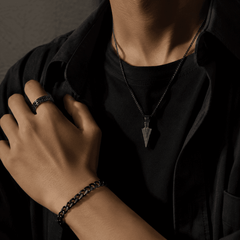 Men’s Black Arrowhead Pendant Necklace, Curb Chain Bracelet & Engraved Ring Set – Black Stainless Steel |GOYAH