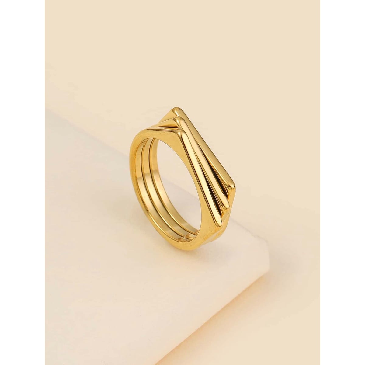 Men’s Gold Geometric Ridged Ring – Triple Line Detail | GOYAH