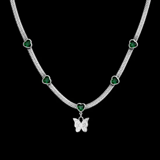 Emerald Wings Herringbone Necklace - Silver | GOYAH