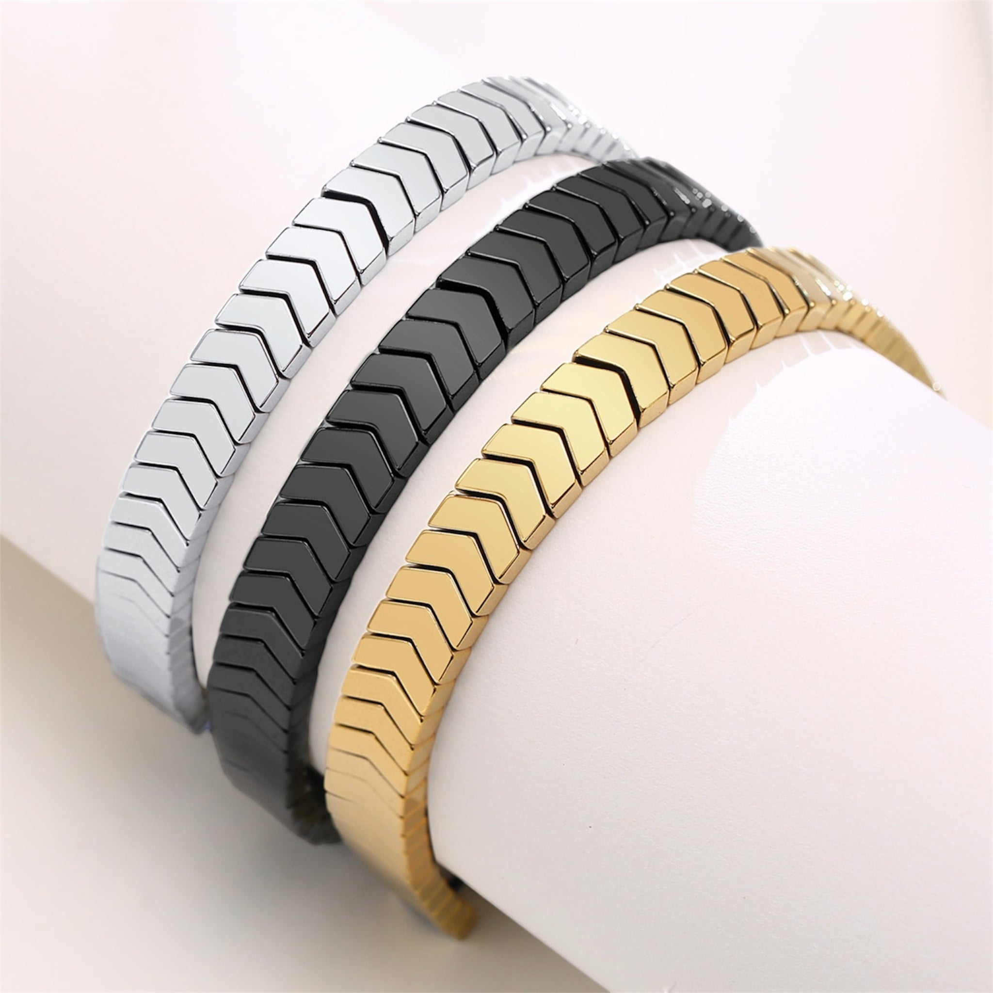 Chevron Link Stainless Steel Bracelet | Minimal Luxury Bracelet | GOYAH