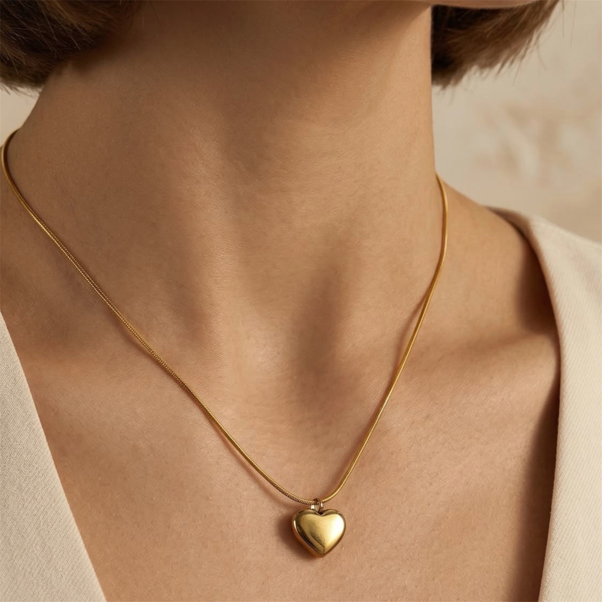 Luna Heart Pendant Necklace – Minimal Stainless Steel Heart Necklace