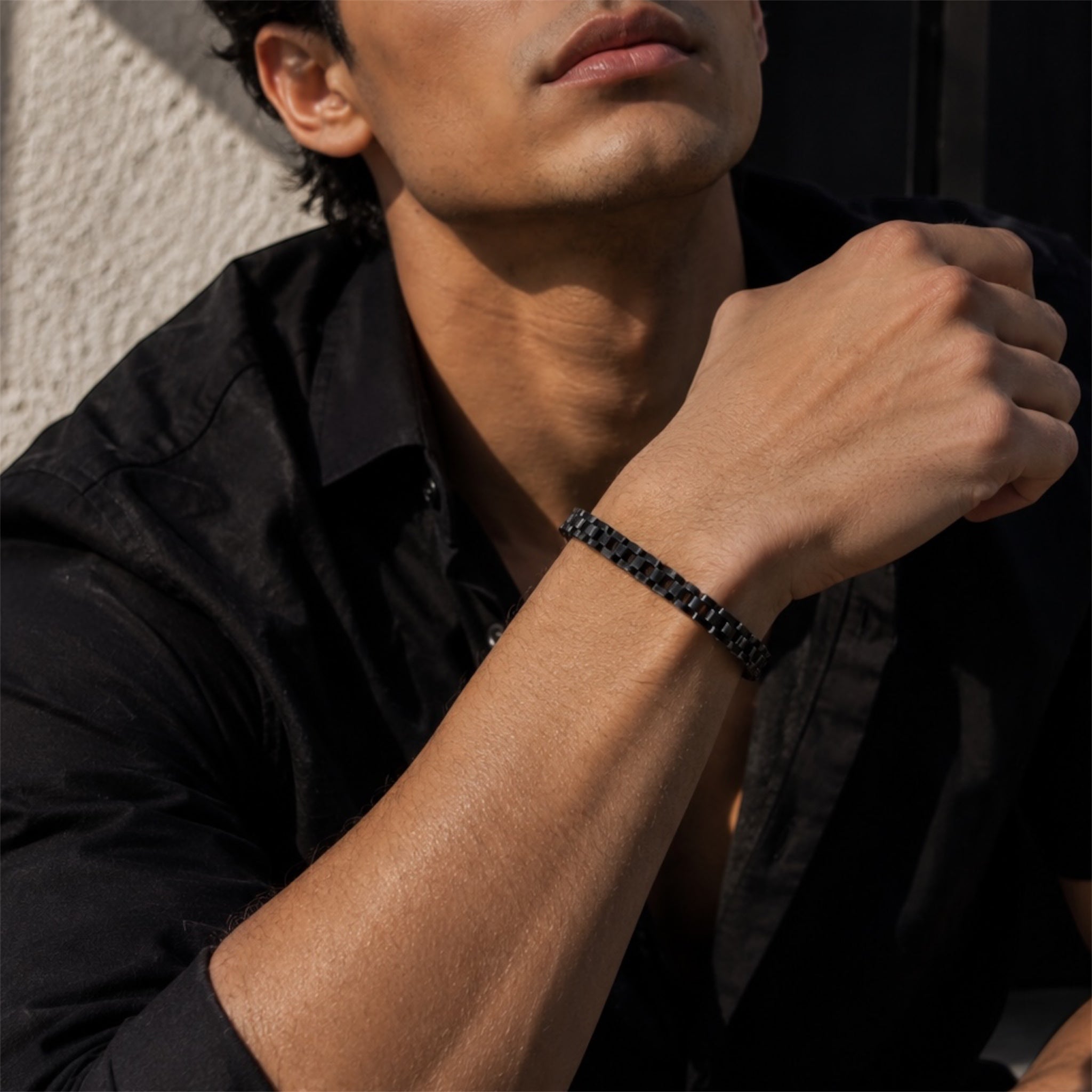 Noir Link Bracelet — Minimal Black Stainless Steel Bracelet